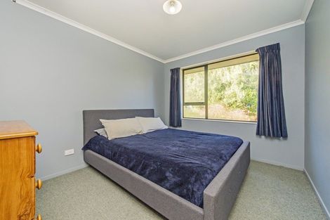 Photo of property in 17 Sarsfield Street, Southbridge, 7602