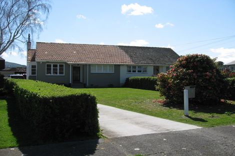 Photo of property in 9 Melvill Grove, Waterloo, Lower Hutt, 5011