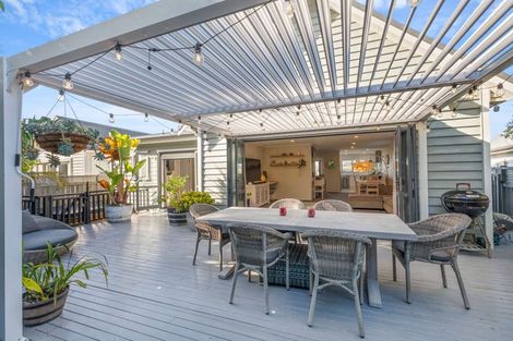 Photo of property in 107 Parkview Drive, Gulf Harbour, Whangaparaoa, 0930