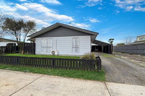 Photo of property in 65 Meadowvale Drive, Levin, 5510