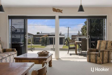 Photo of property in 54 Shaw Road, Waihi Beach, 3611