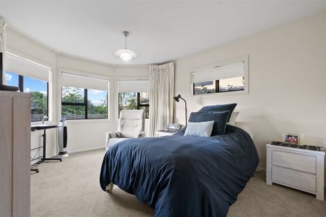 Photo of property in 2/12 Santa Monica Place, Goodwood Heights, Auckland, 2105