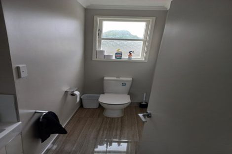 Photo of property in 571a Queen Street East, Levin, 5510