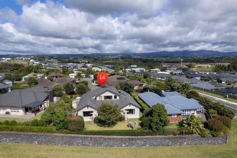 Photo of property in 14 Olive Close, Omokoroa, 3114