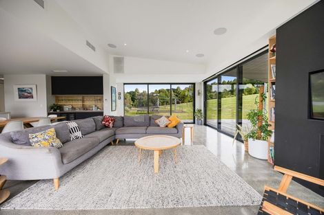 Photo of property in 99b Pebble Brook Road, Waitoki, Silverdale, 0994