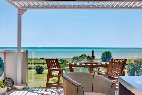 Photo of property in 1/7 The Esplanade, Westshore, Napier, 4110