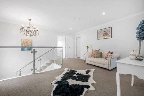 Photo of property in 9 Rohi Place, Flat Bush, Auckland, 2019
