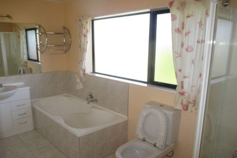 Photo of property in 34 Ravenscourt Place, Huntington, Hamilton, 3210