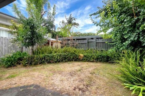Photo of property in 38a Harbour View Road, Point Chevalier, Auckland, 1022