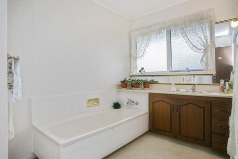 Photo of property in 2 Stirling Drive, Morrinsville, 3300