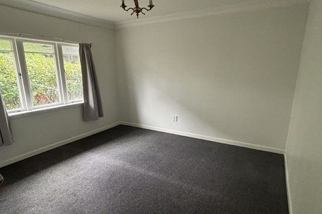 Photo of property in 10 Seaview Road, Milford, Auckland, 0620