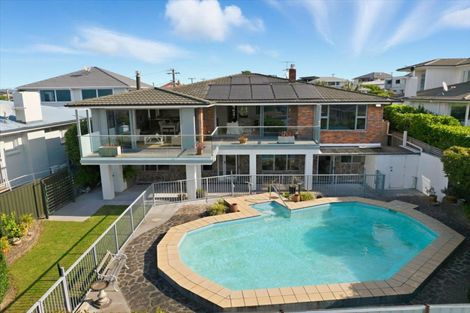 Photo of property in 13 Tirinui Crest Road, Otumoetai, Tauranga, 3110