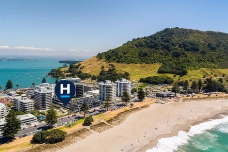 Photo of property in 2/6 Marine Parade, Mount Maunganui, 3116