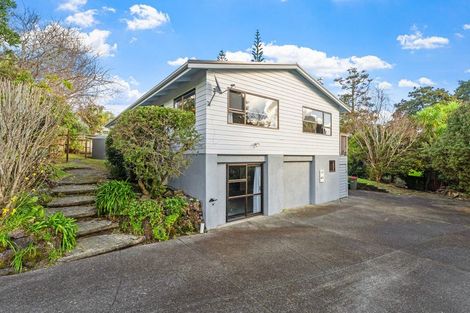 Photo of property in 16 Dobell Road, Stanmore Bay, Whangaparaoa, 0932
