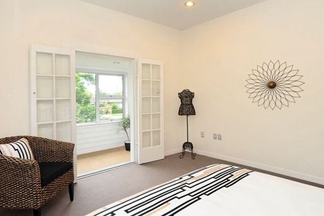 Photo of property in 42 Haverstock Road, Sandringham, Auckland, 1025