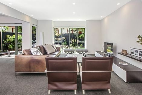 Photo of property in 1/46 Heberden Avenue, Sumner, Christchurch, 8081