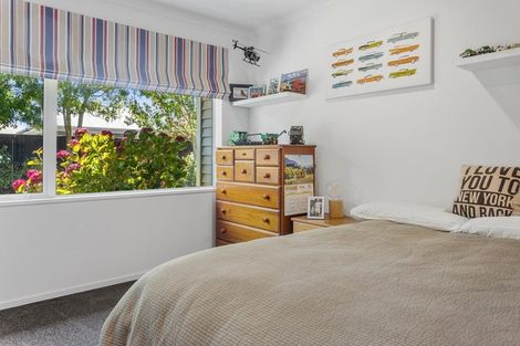 Photo of property in 9 Huntingdon Drive, Rangiora, 7400