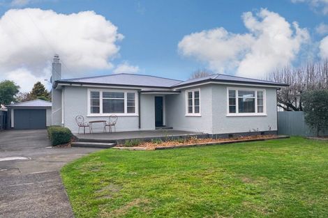 Photo of property in 69 Nelson Crescent, Carterton, 5713