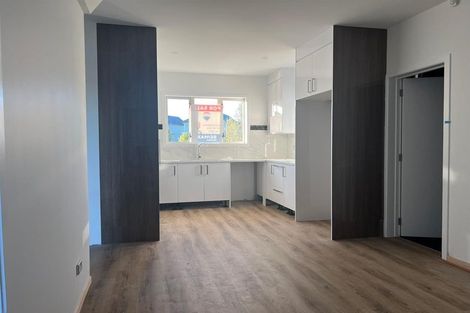 Photo of property in 25 Stitchbird Crescent, Papakura, 2110