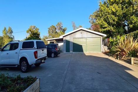 Photo of property in 10 Abbotsford Road, Waipawa, 4210