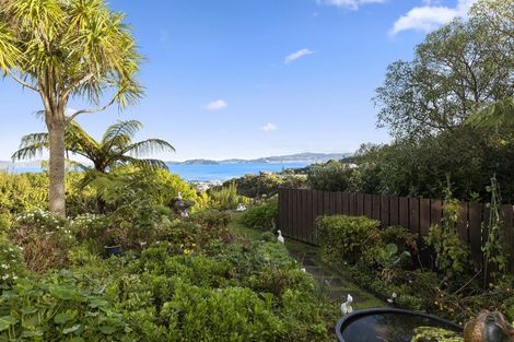 Photo of property in 117 Dowse Drive, Maungaraki, Lower Hutt, 5010