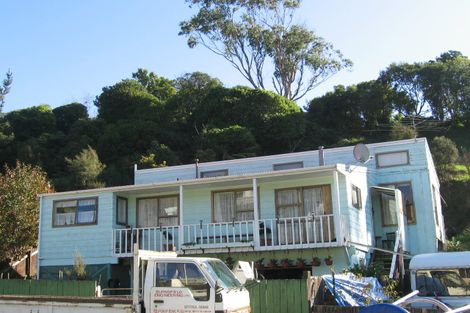 Photo of property in 10 Harold Grove, Stokes Valley, Lower Hutt, 5019