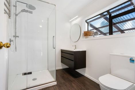 Photo of property in 114a Weka Street, Whangamata, 3620
