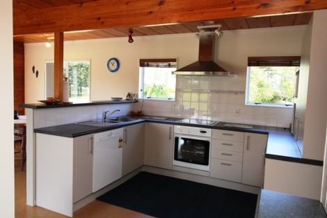Photo of property in 116 Rimu Place, Matarangi, Whitianga, 3592