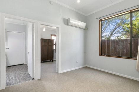 Photo of property in 10 Lochend Street, Musselburgh, Dunedin, 9013