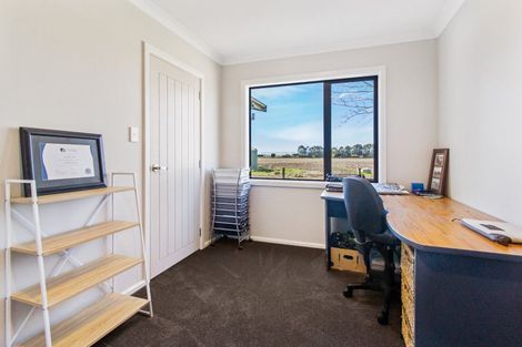 Photo of property in 414 Naughton Road, Kerrytown, Timaru, 7975