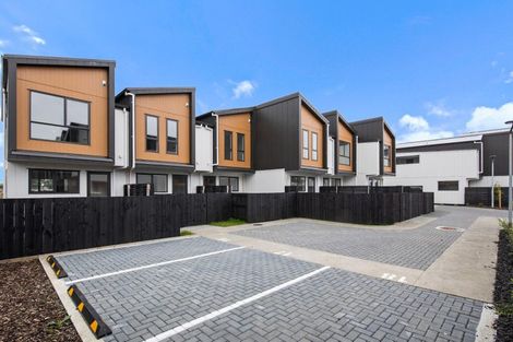 Photo of property in 5 Red Arches Road, Henderson, Auckland, 0610