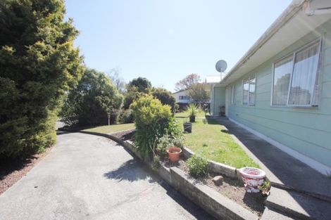 Photo of property in 6 Paul Place, Awapuni, Palmerston North, 4412