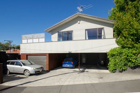 Photo of property in 12 Glen Road, Mornington, Dunedin, 9011