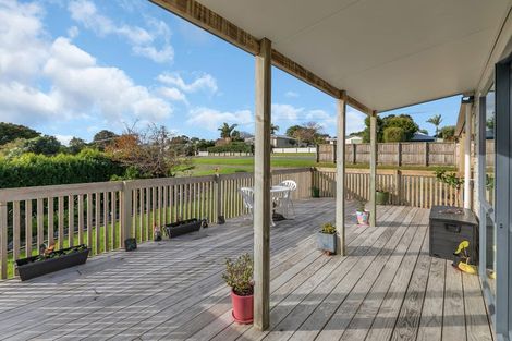 Photo of property in 19 Marsden Point Road, Ruakaka, 0116