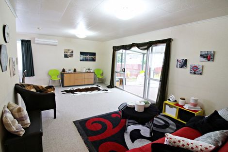 Photo of property in 23a Wall Street, Nawton, Hamilton, 3200