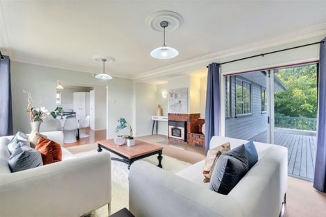 Photo of property in 11 South Pacific Place, Henderson, Auckland, 0612