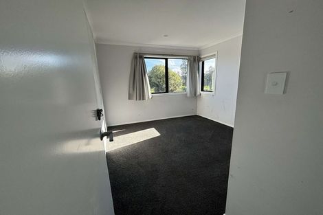 Photo of property in 32 Doug Jensen Street, Wallaceville, Upper Hutt, 5018