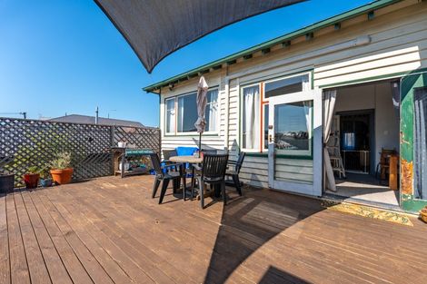 Photo of property in 77 Arthur Street, Seaview, Timaru, 7910