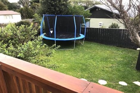 Photo of property in 28 Matenga Street, Waikanae, 5036