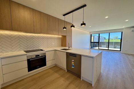 Photo of property in 202b Henwood Road, Westgate, 0814