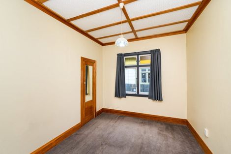Photo of property in 9 Burns Avenue, Takaro, Palmerston North, 4412