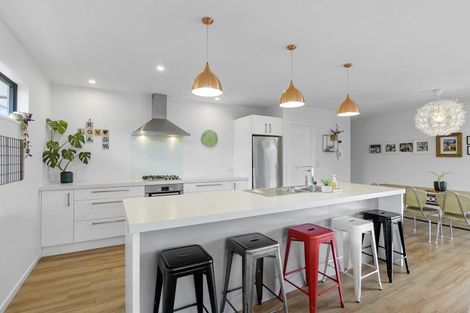 Photo of property in 15 Whitau Place, Marshland, Christchurch, 8083