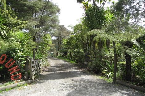Photo of property in 5 Steam Hauler Track, Waitakere, Henderson, 0782