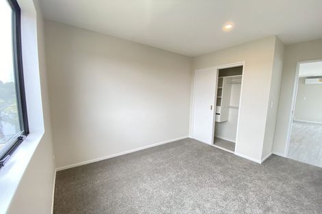 Photo of property in 17c Buscomb Avenue, Henderson, Auckland, 0610
