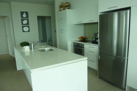 Photo of property in Sentinel Apartments, 803/3 Northcroft Street, Takapuna, Auckland, 0622