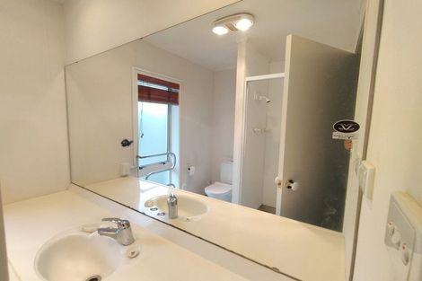 Photo of property in 20 Carriage Close, Northpark, Auckland, 2013