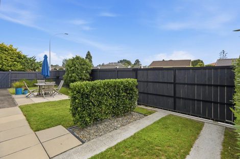 Photo of property in 3a Compton Place, Mount Maunganui, 3116