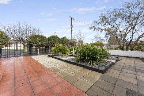 Photo of property in 9 Oak Street, Ebdentown, Upper Hutt, 5018