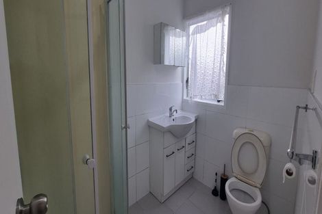 Photo of property in 11 Tyndrum Place, Highland Park, Auckland, 2010