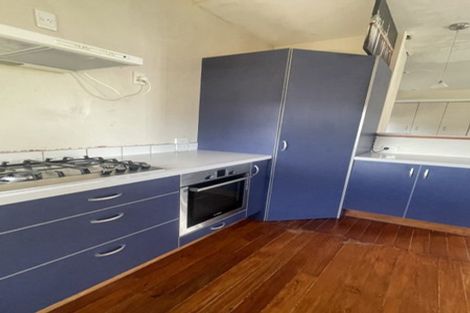 Photo of property in 10 Belfast Road, Belfast, Christchurch, 8051